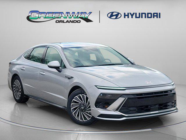 2025 Hyundai Sonata Hybrid SEL's photo