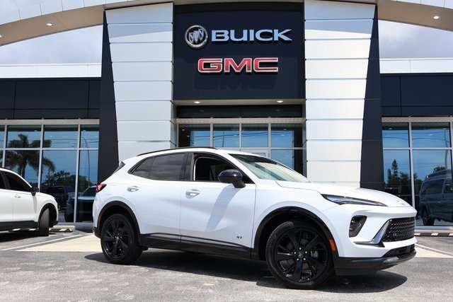 2025 Buick Envision Sport Touring's photo