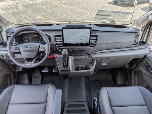 2025 Ford Transit photo 8