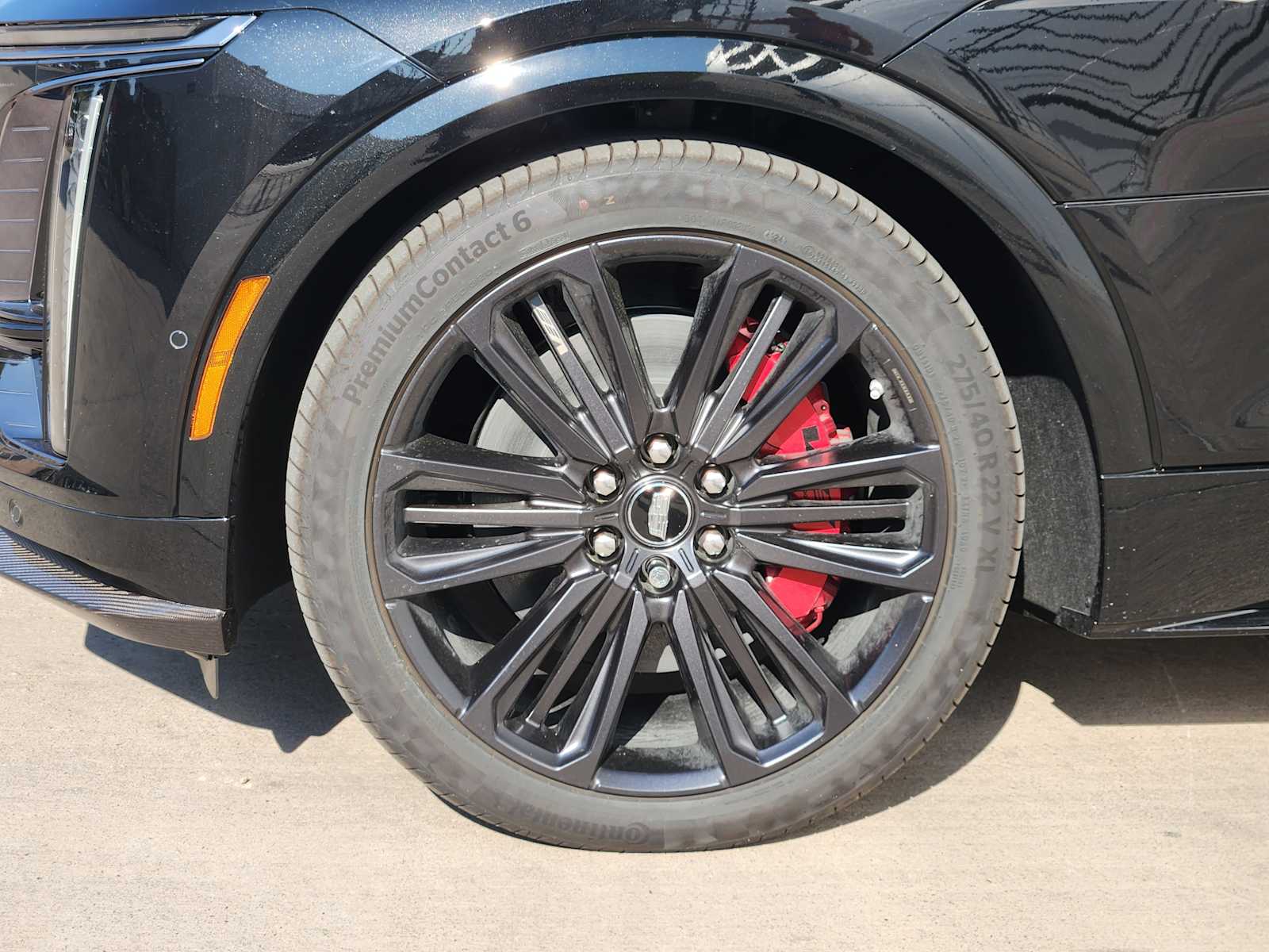 2026 Cadillac Lyriq photo 3