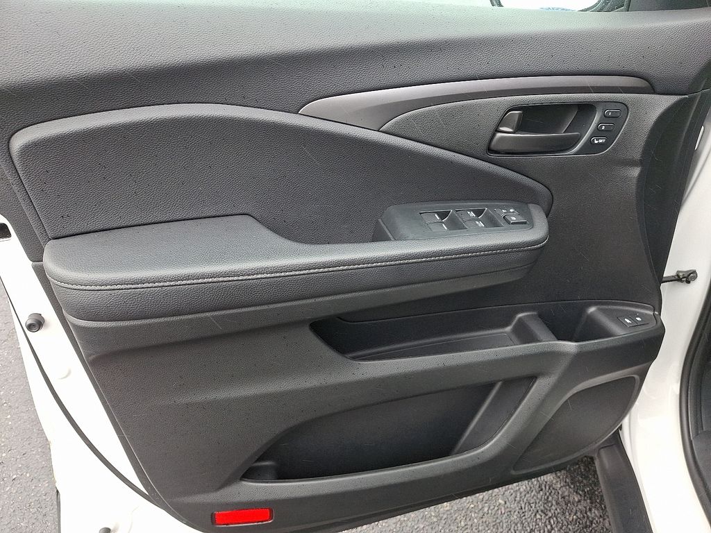2023 Honda Passport EX-L photo 13