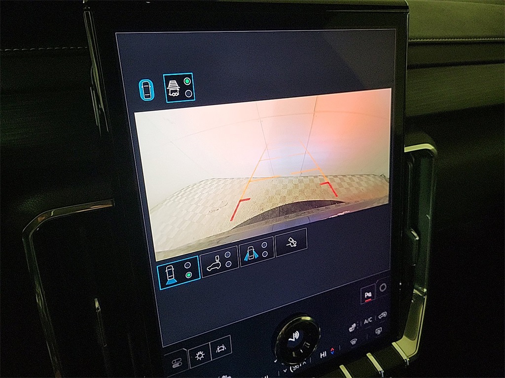 2025 GMC ACADIA - Image 20