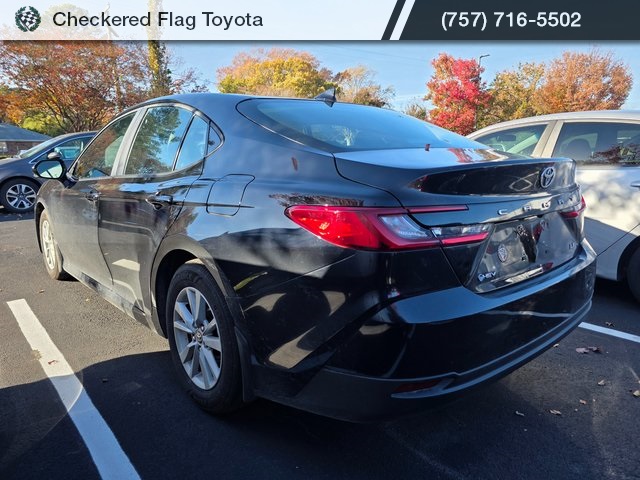 2025 Toyota Camry LE photo 2