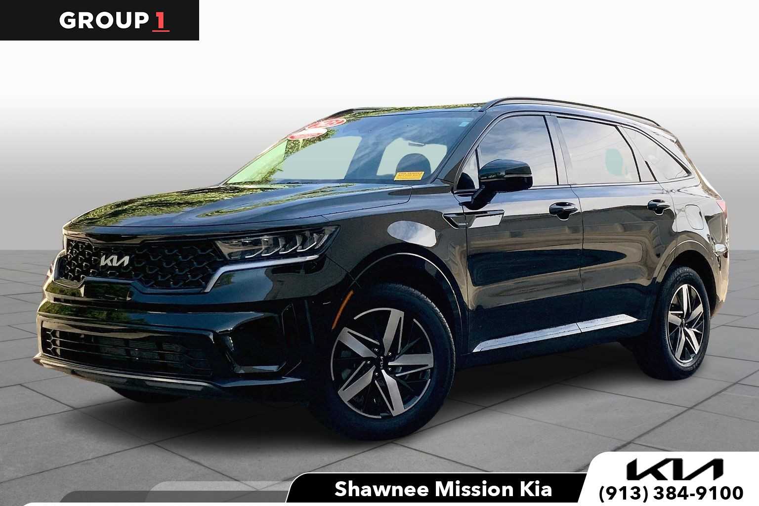 2023 Kia Sorento S's photo