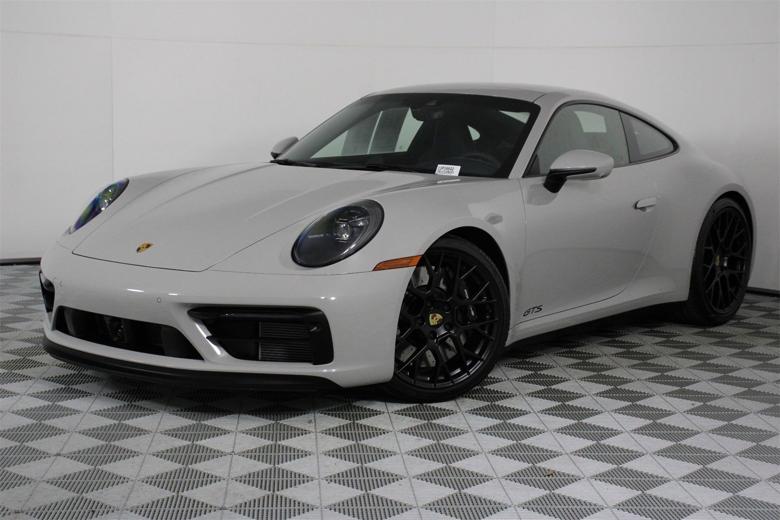 2024 Porsche 911 Carrera GTS's photo