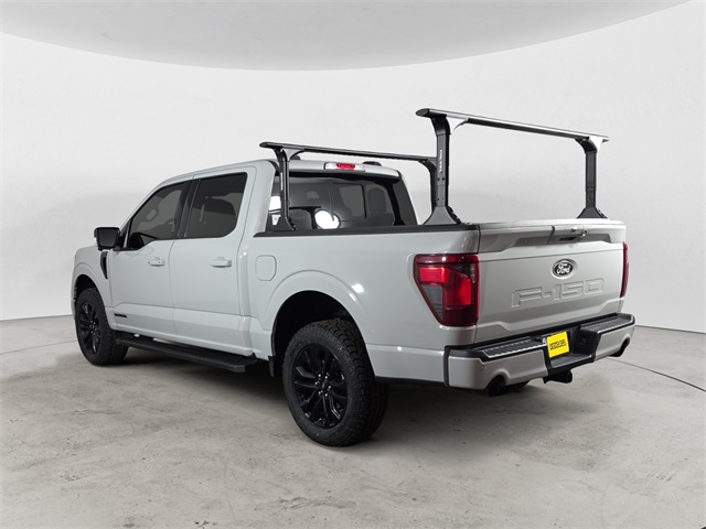 2024 Ford F-150 XLT photo 2