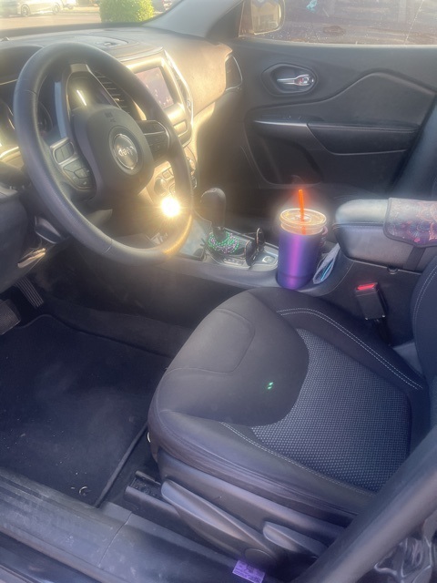 2019 Jeep Cherokee Latitude photo 9