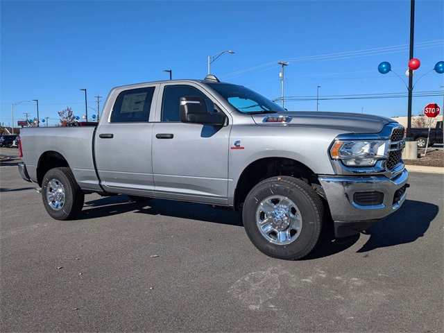 2024 Ram 2500 Tradesman photo 2