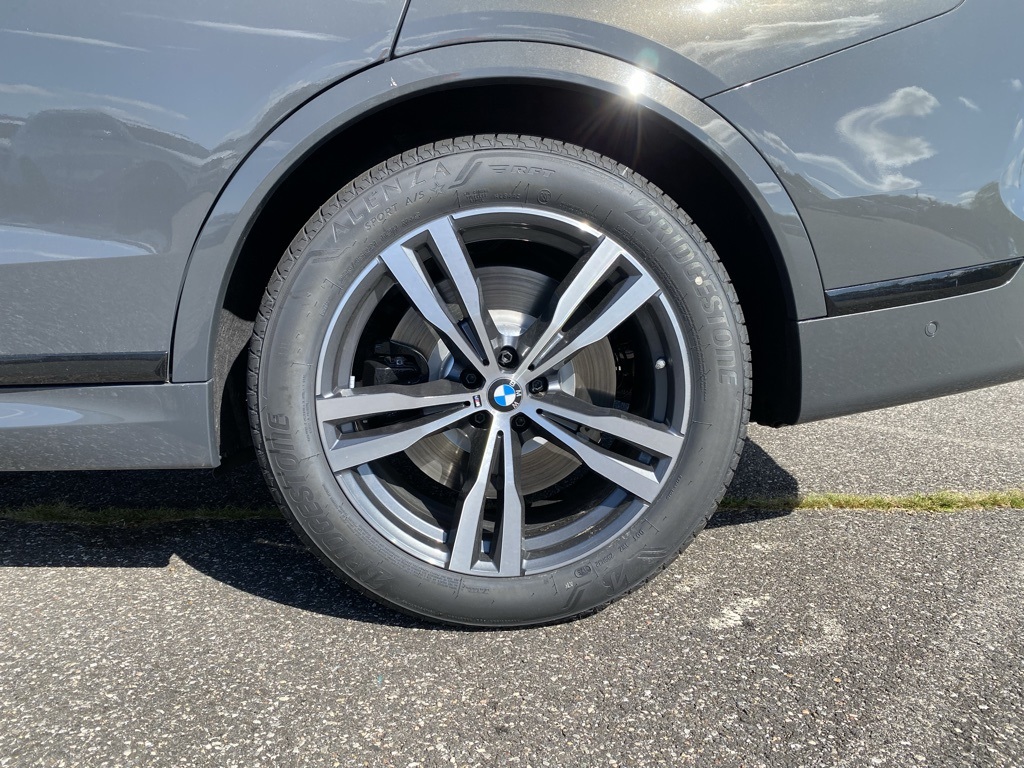 2026 Bmw X7 M60i photo 4
