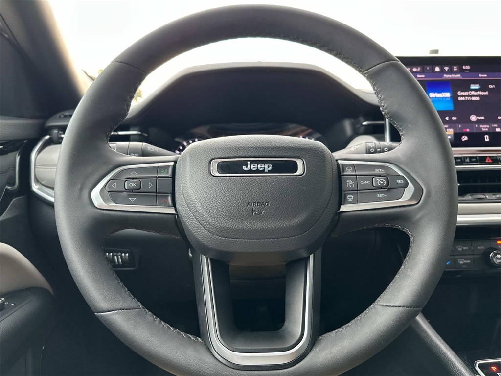 2024 Jeep Compass Limited photo 15