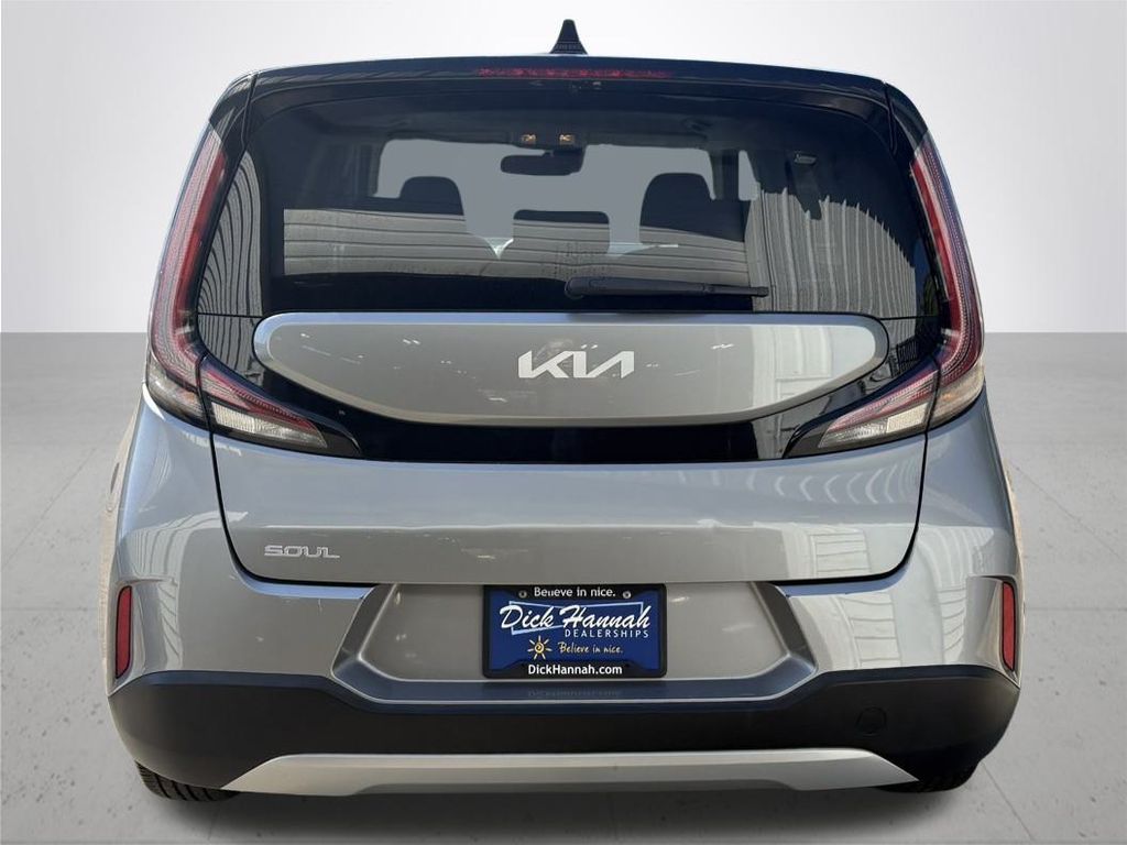 2023 Kia Soul LX photo 8