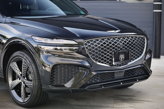 2023 Genesis GV70 2.5T Sport Prestige photo 2