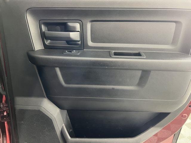 2018 Ram 3500 Tradesman photo 23