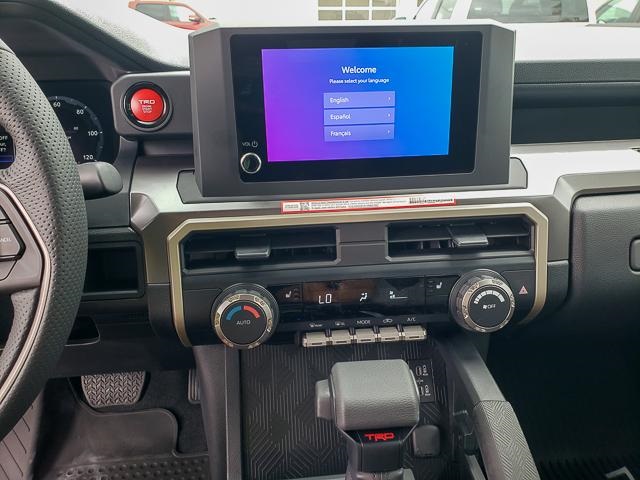 2025 Toyota Tacoma TRD Off-Road 4x4 Double Cab photo 11