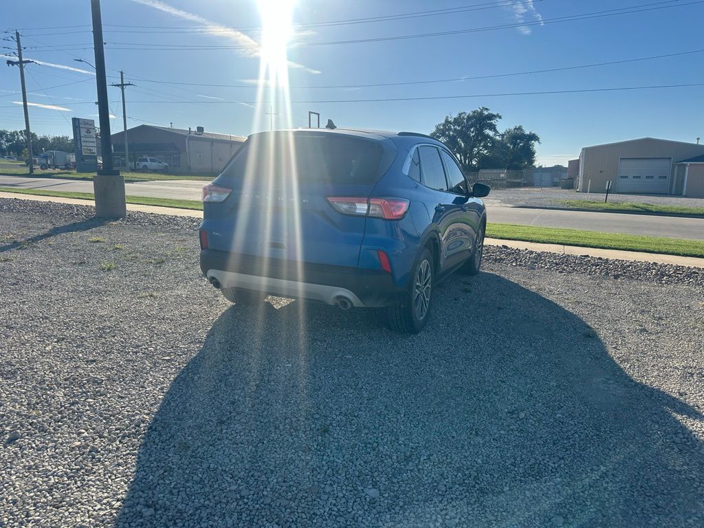 2021 Ford Escape SEL photo 2