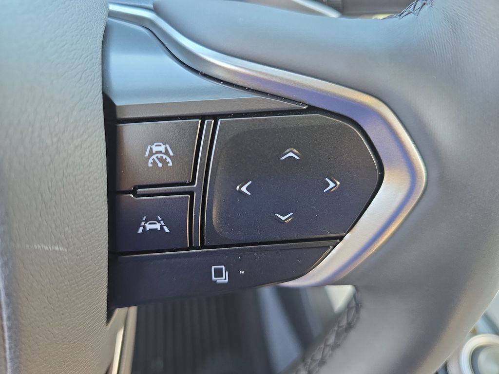2023 Lexus RZ 450e Luxury photo 17