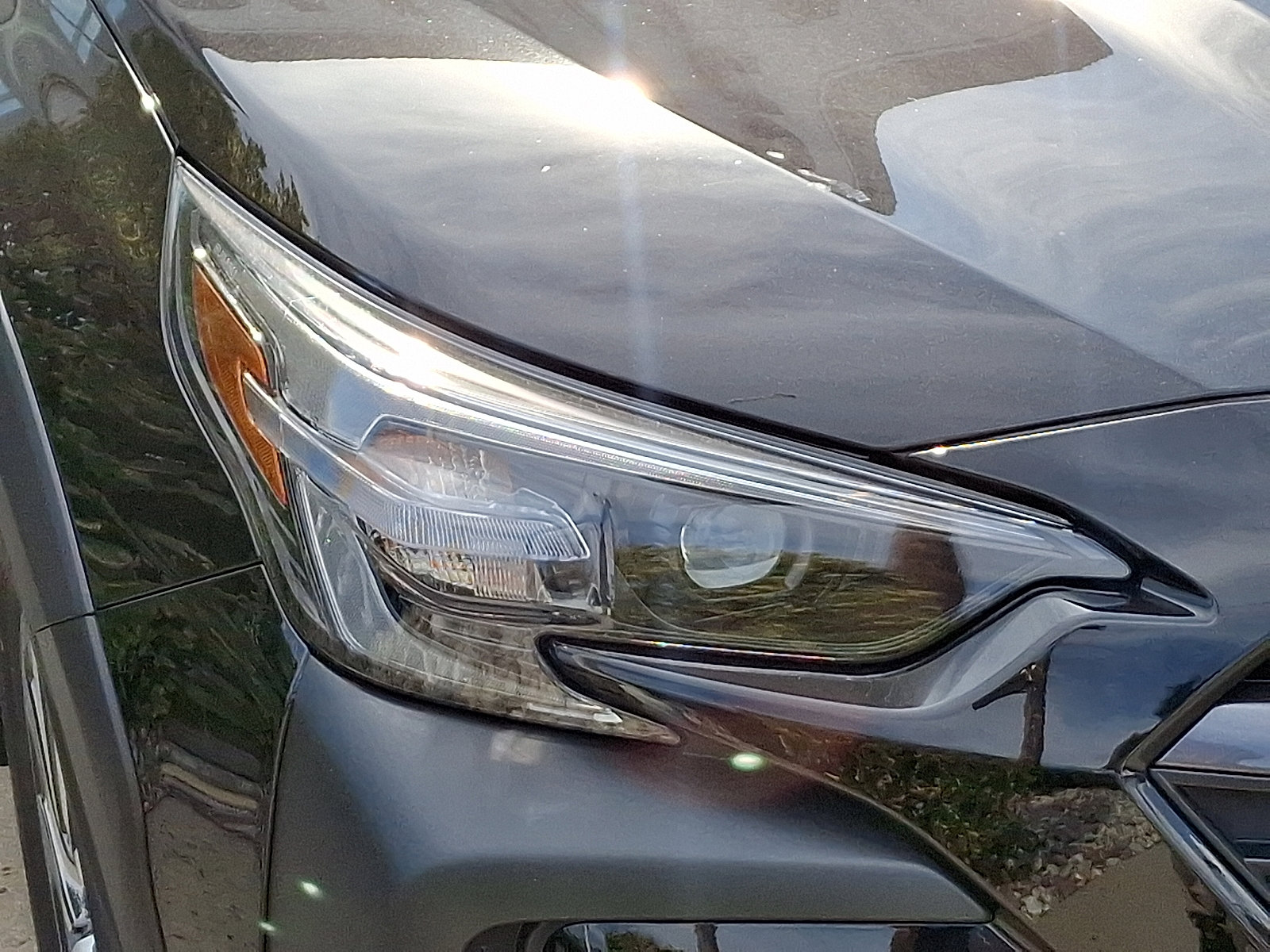 2025 Subaru Outback Premium photo 3