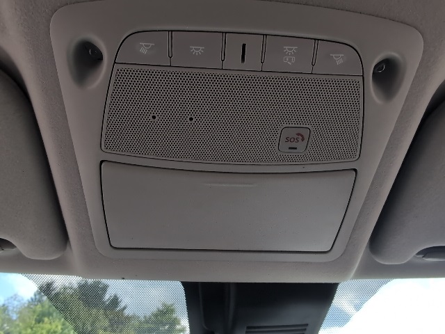 2019 Nissan Leaf SV Plus photo 31