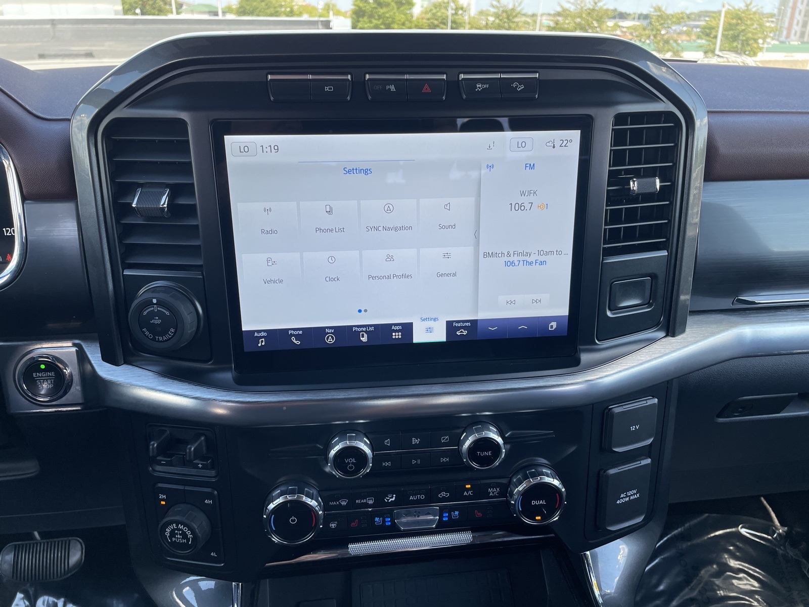 2022 Ford F-150 Lariat photo 4