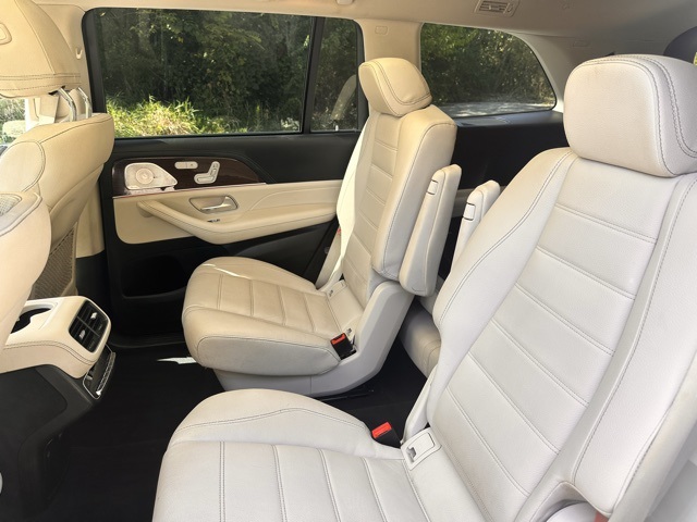 2022 Mercedes Benz GLS 450 4MATIC photo 15