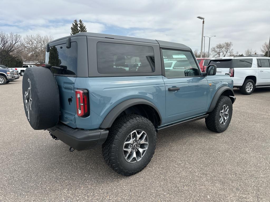 2022 Ford Bronco Badlands photo 6