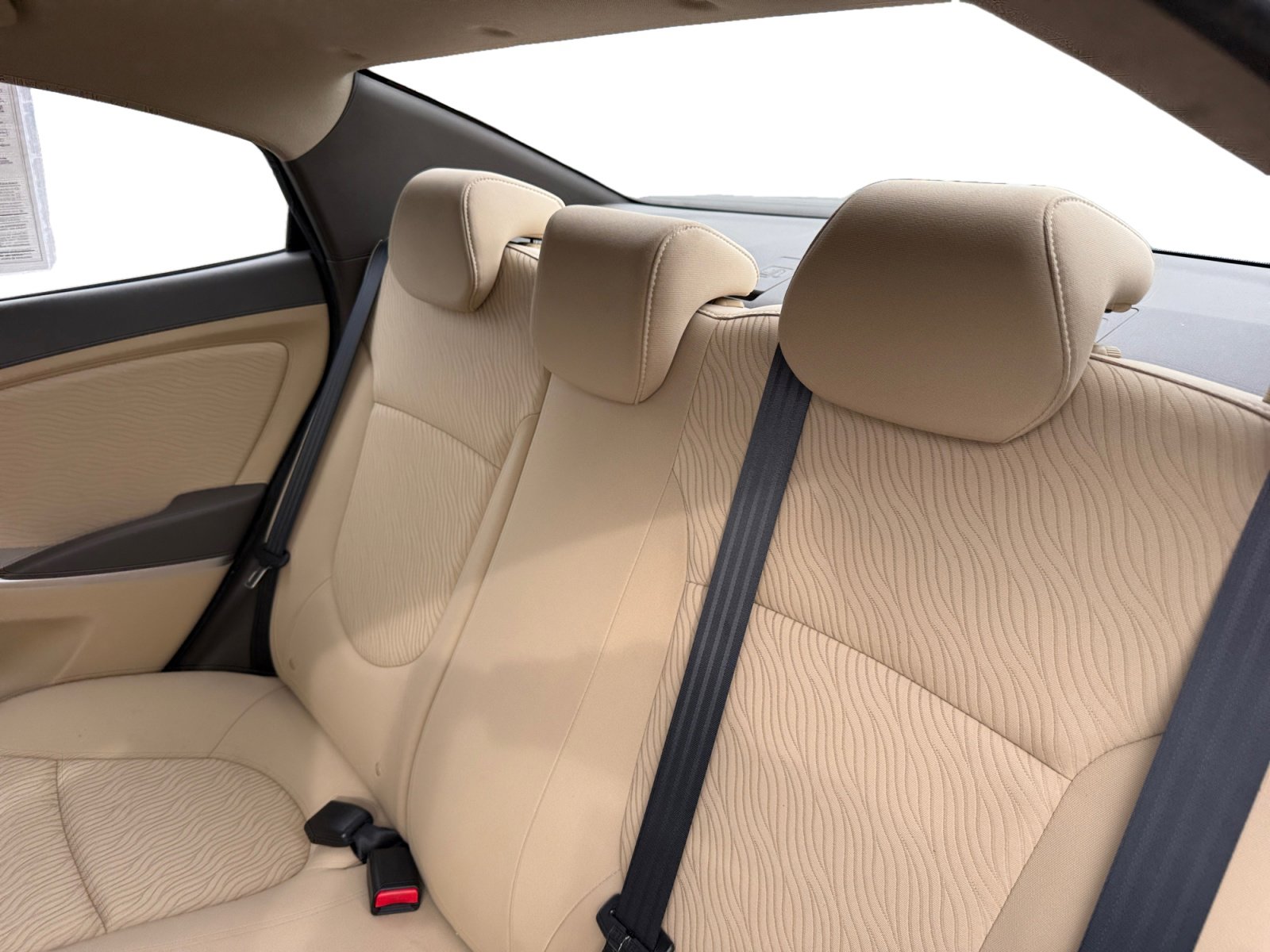 2012 Hyundai Accent GLS photo 16