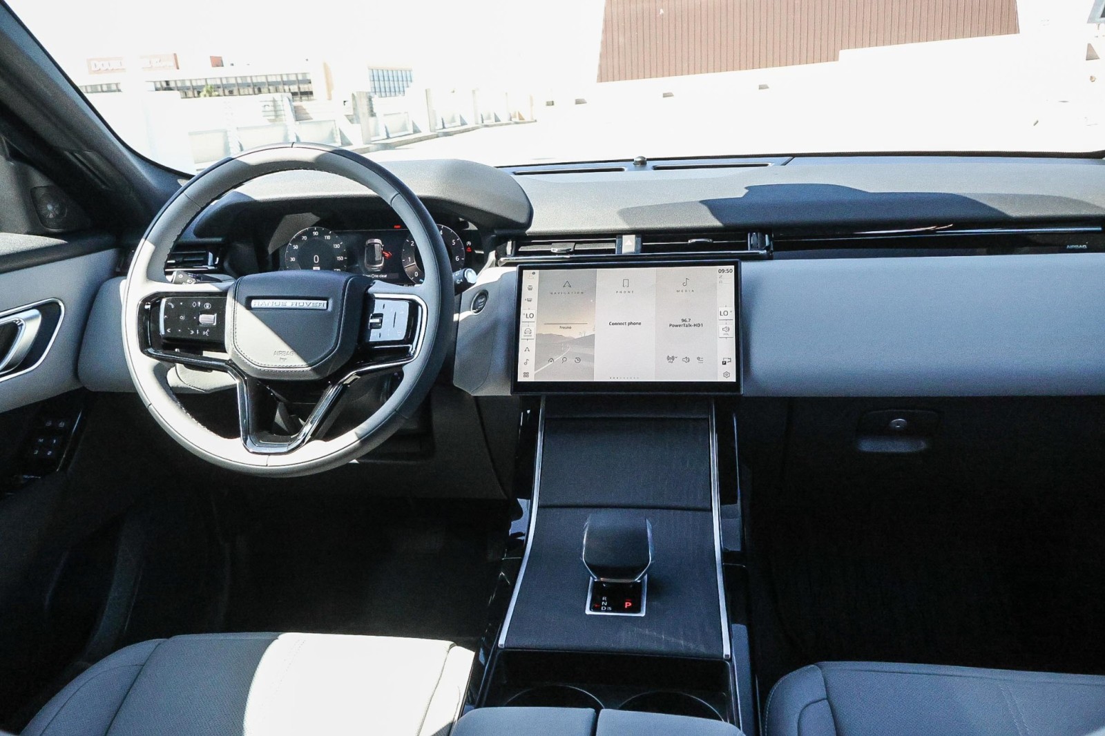 2026 Land Rover Range Rover Velar S photo 14
