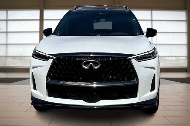 2026 Infiniti QX60 Luxe photo 3