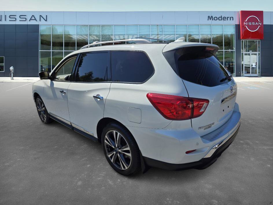 2020 Nissan Pathfinder Platinum photo 7