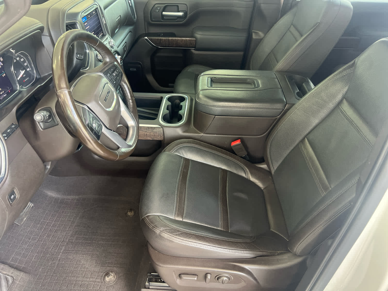 2020 Gmc Sierra 2500 HD Denali photo 11