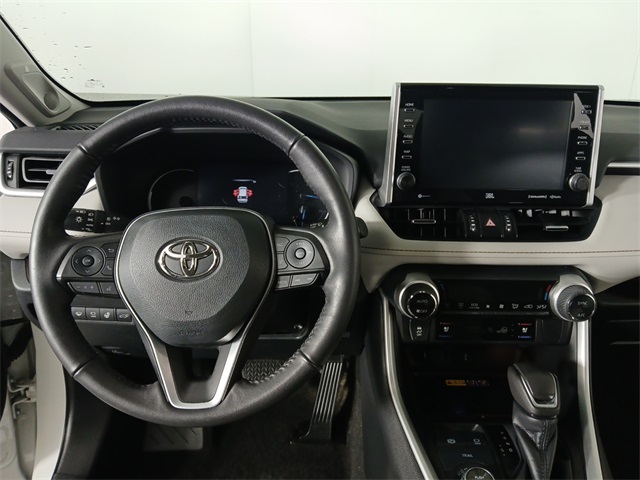 2022 Toyota RAV4 Hybrid Limited photo 8