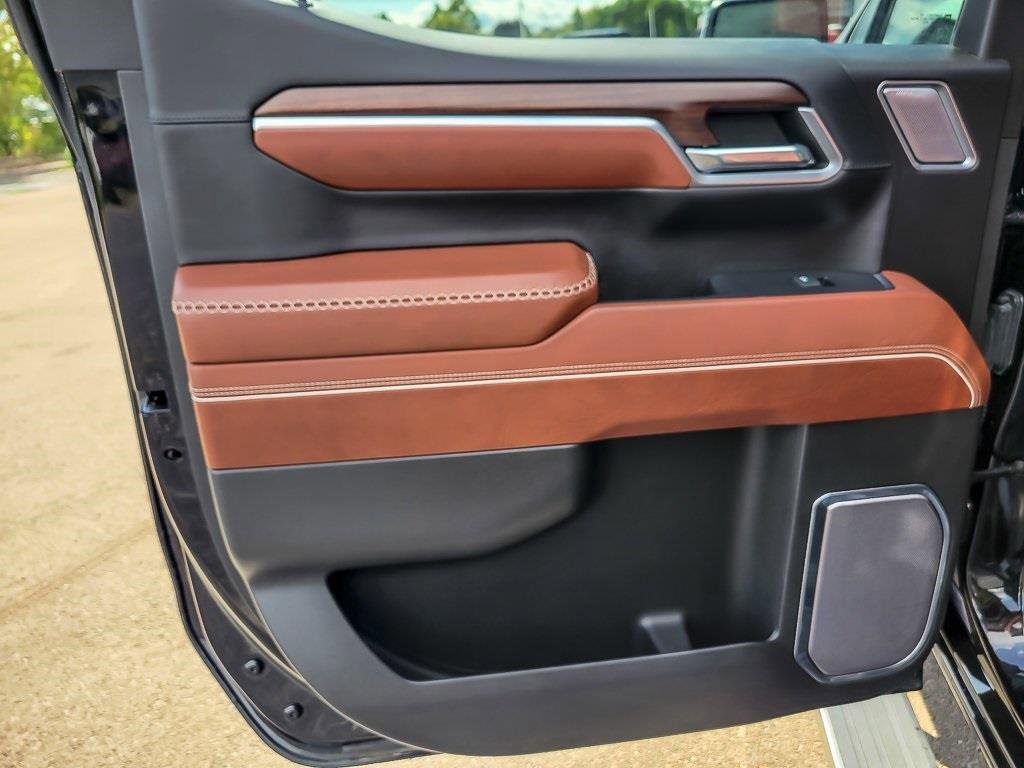 2022 GMC SIERRA - Image 18