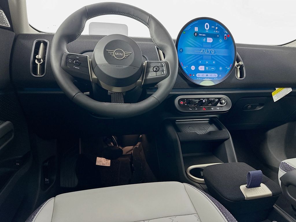 2025 Mini Countryman S ALL4 photo 17