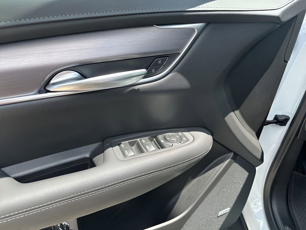 2025 Cadillac XT5 Luxury photo 24