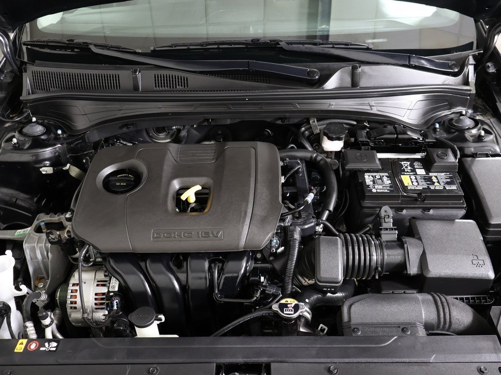 2024 Kia Forte LXS photo 17
