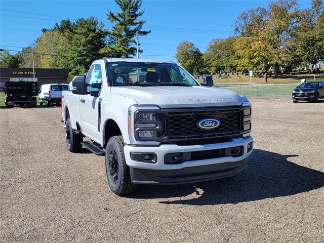2026 Ford F-250 XL photo 2