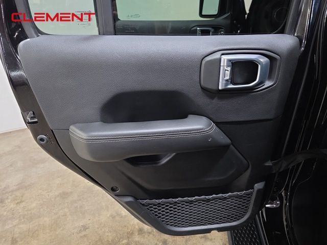 2021 Jeep Gladiator Overland photo 22