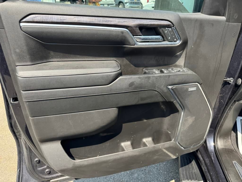 2023 Chevrolet Silverado 1500 LTZ photo 14