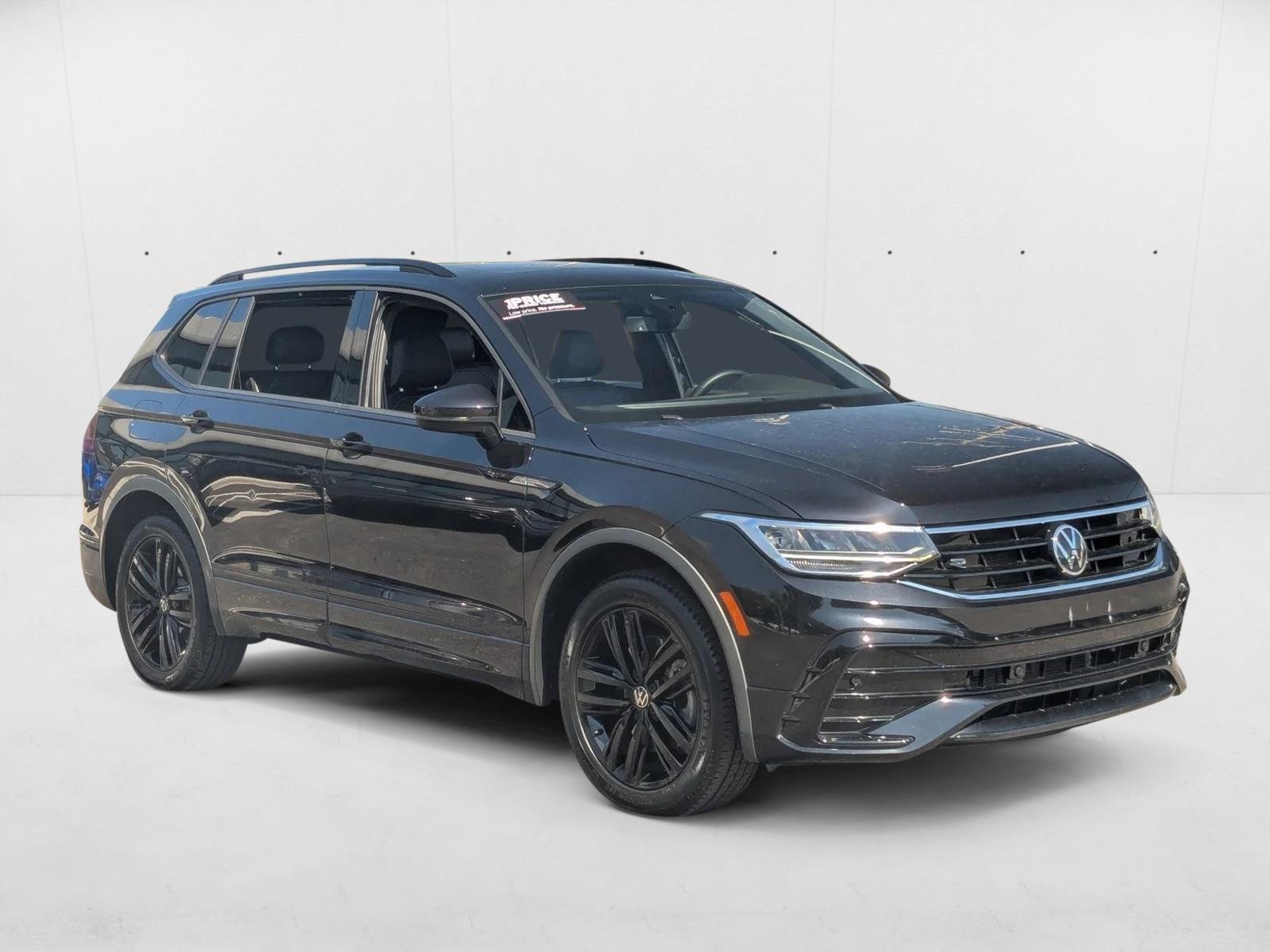 2022 Volkswagen Tiguan SE R-Line Black photo 3