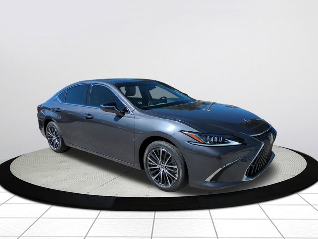 2025 Lexus ES 350's photo