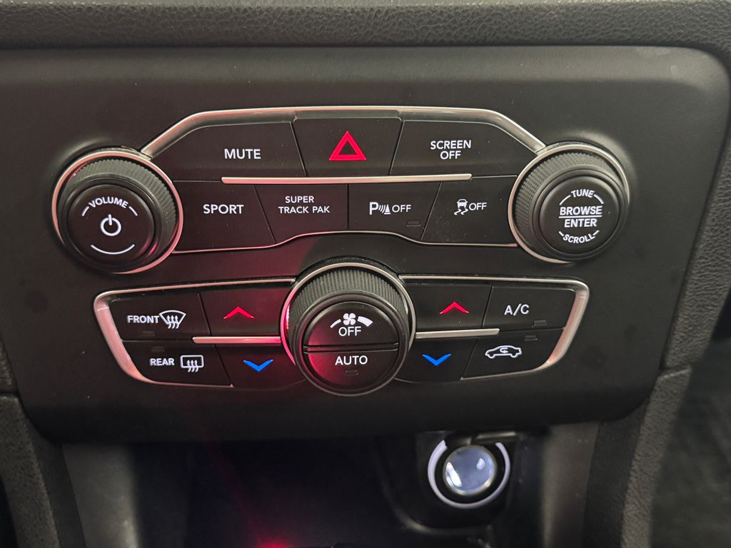 2021 Dodge Charger R/T photo 20