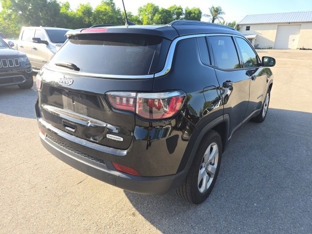 2019 Jeep Compass Latitude photo 5