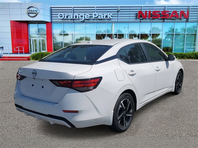 2025 Nissan Sentra SV photo 2