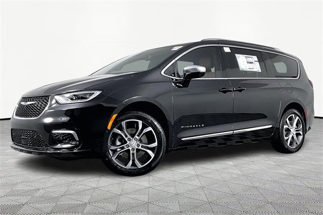 2026 Chrysler Pacifica Pinnacle's photo