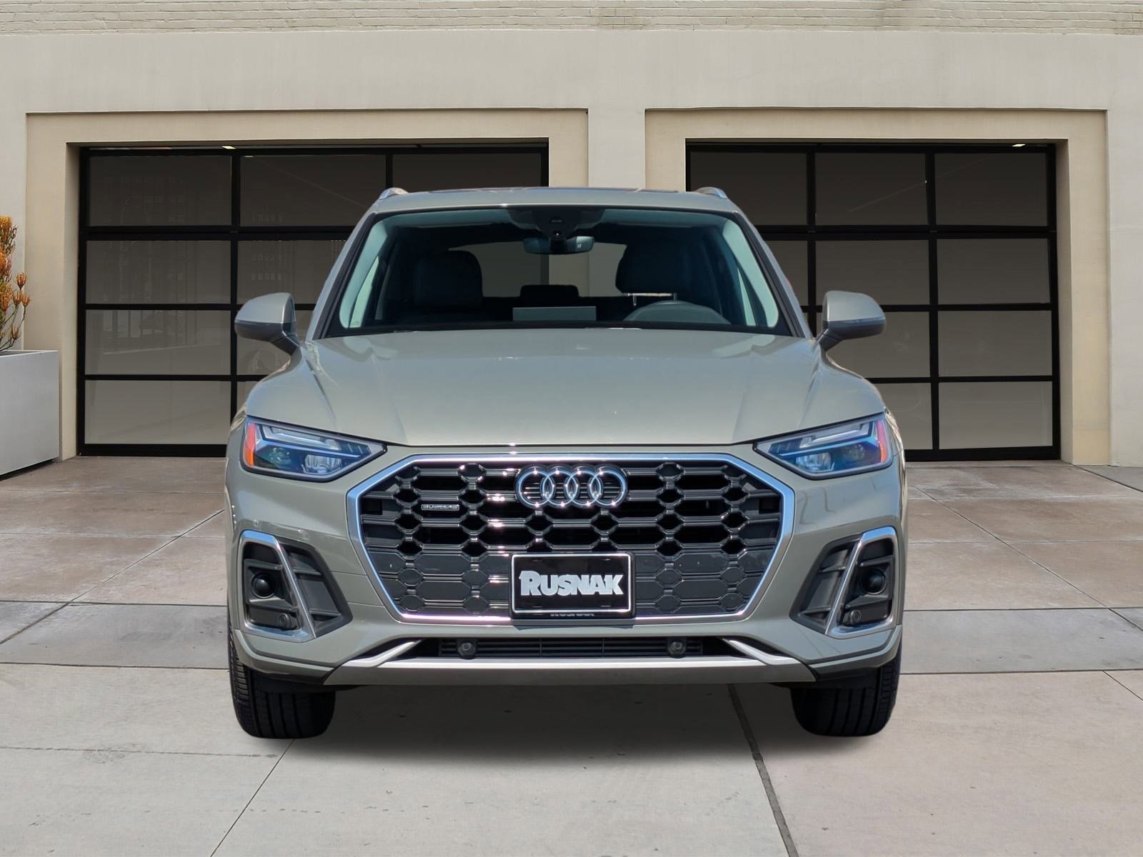 2023 Audi Q5 45 S line Premium photo 4