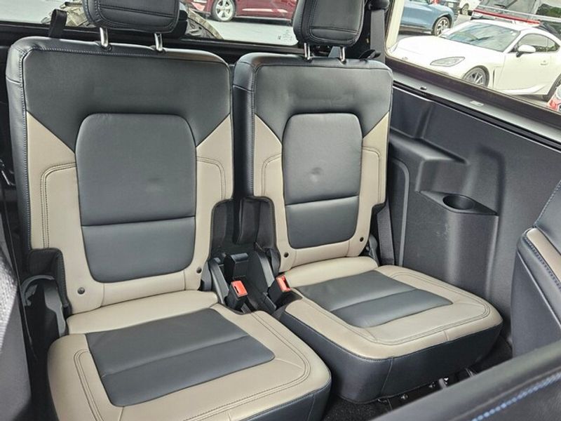 2023 Ford Bronco Wildtrak photo 11