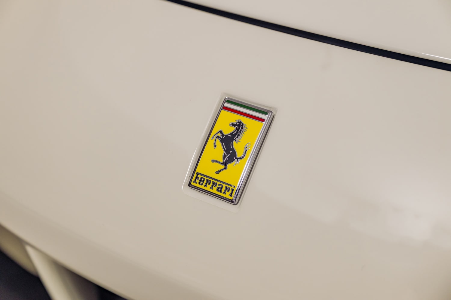 2016 Ferrari 488 GTB photo 37