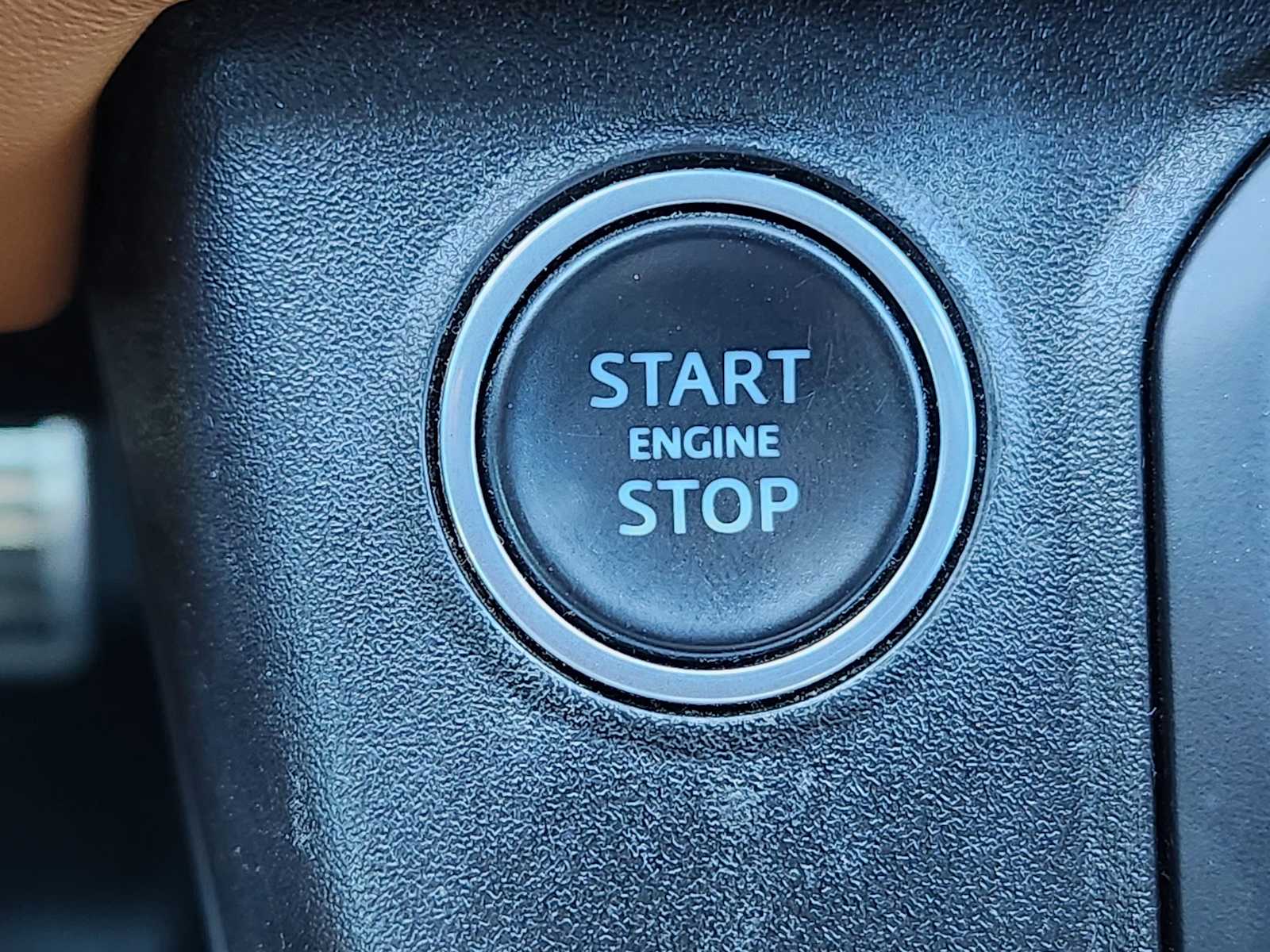 2020 Land Rover Defender 110 X photo 18