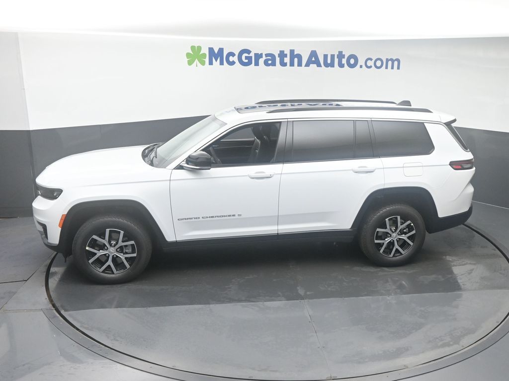 2025 Jeep Grand Cherokee Limited photo 18