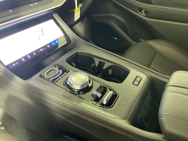 2025 Jeep Wagoneer S Limited photo 15